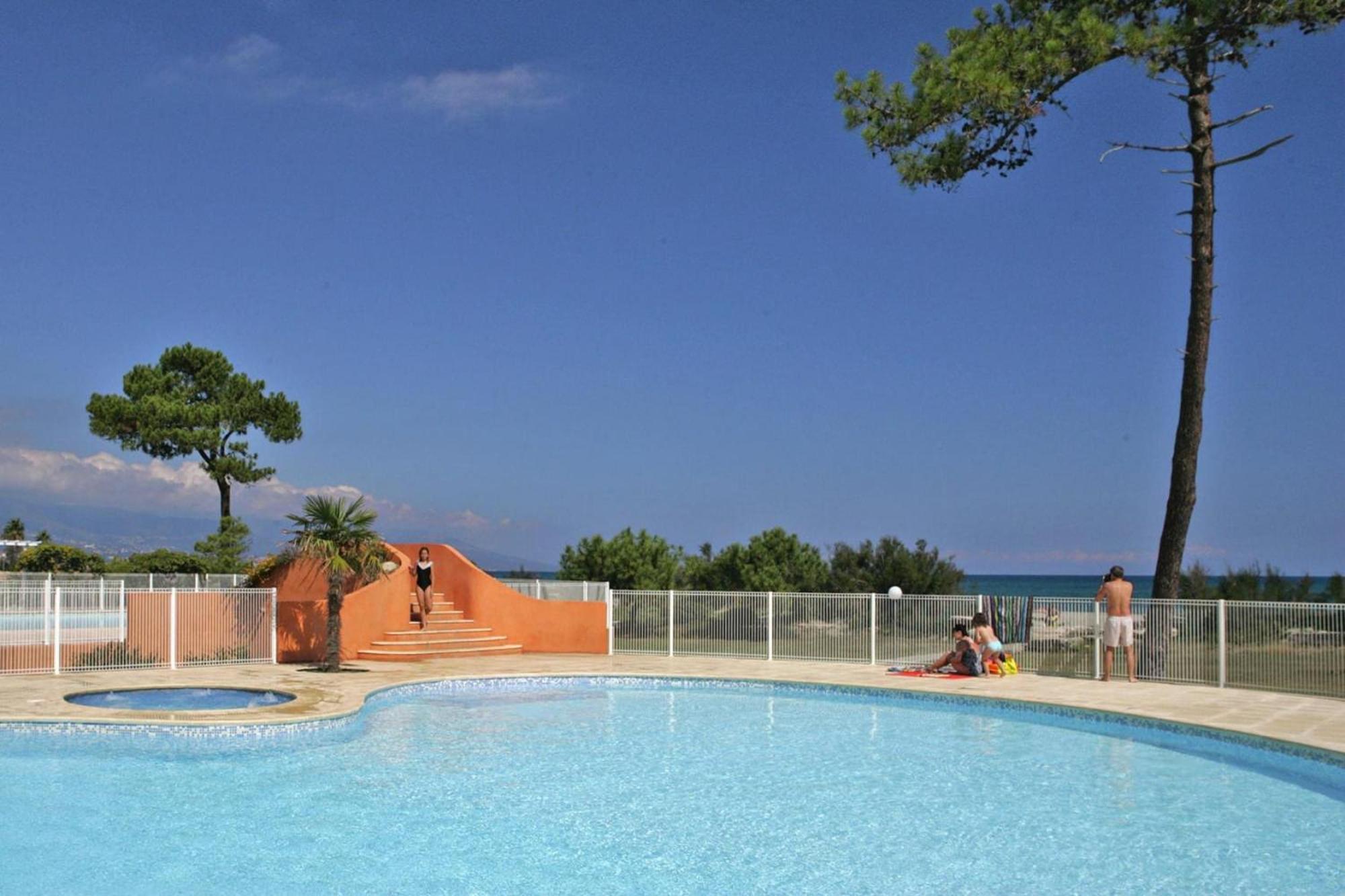 Lovely Apartment In Borgo With Shared Pool Экстерьер фото